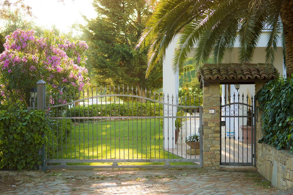 Villa Il Delfino à Pisticci Extérieur photo
